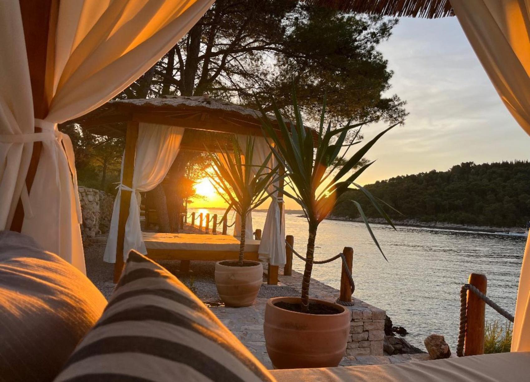 Holiday Home Sunny Side Vela Luka Extérieur photo